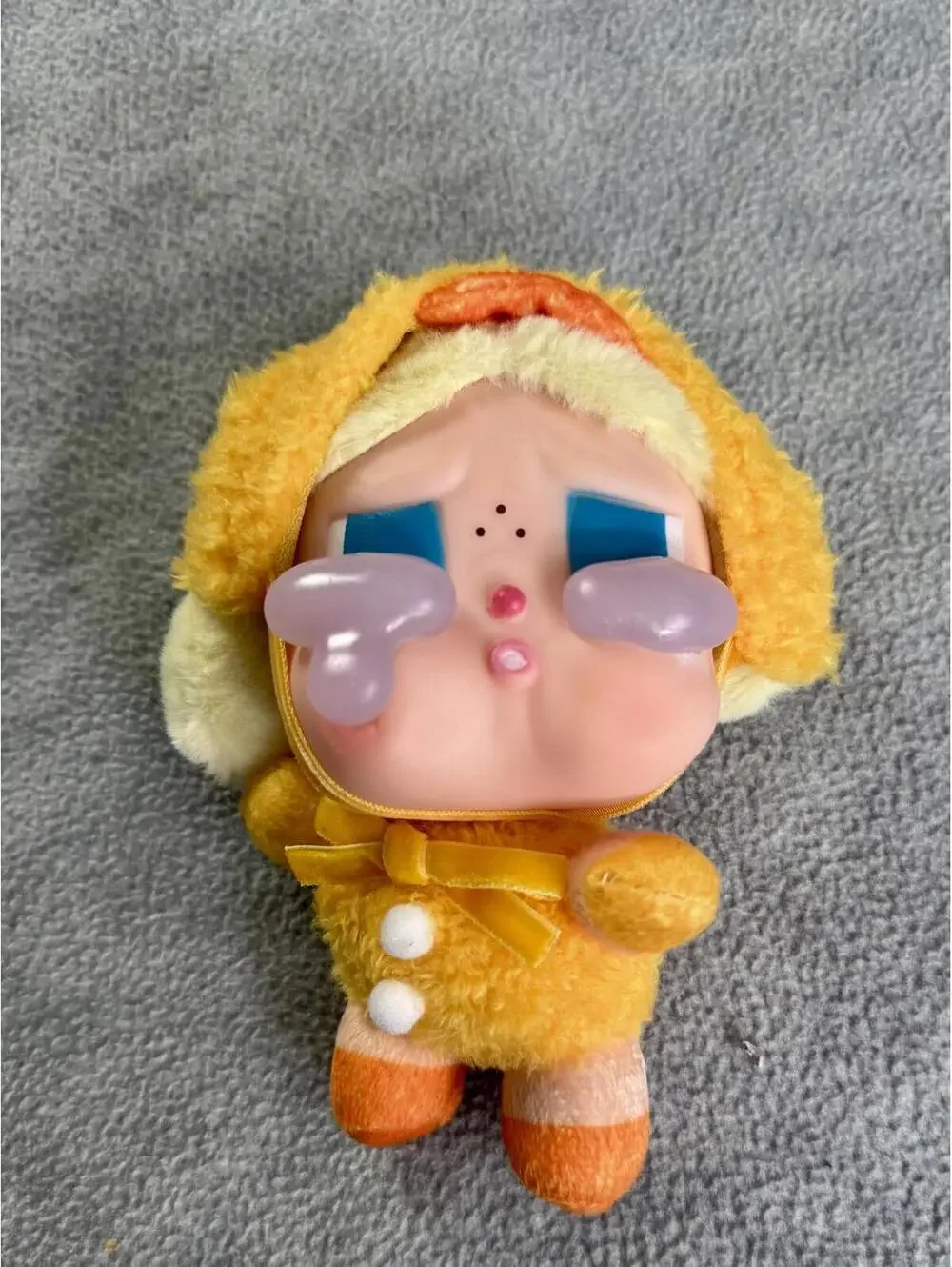 pop mart crybaby‎ crying again series plush vinyl doll yellow hood kawaii 4in